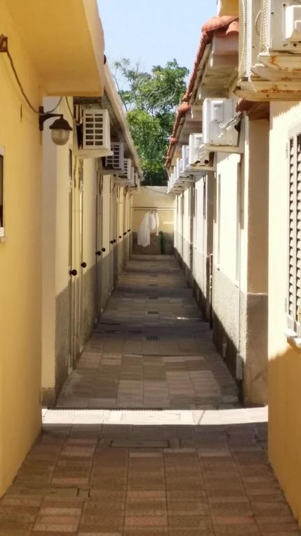 B&B Baia Dello Stretto Gallico Marina Bagian luar foto