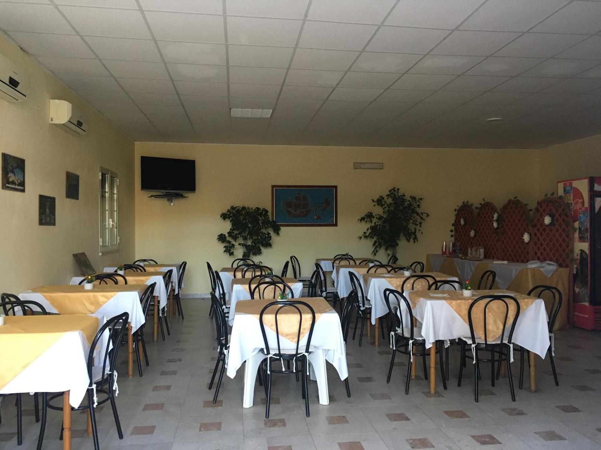 B&B Baia Dello Stretto Gallico Marina Bagian luar foto